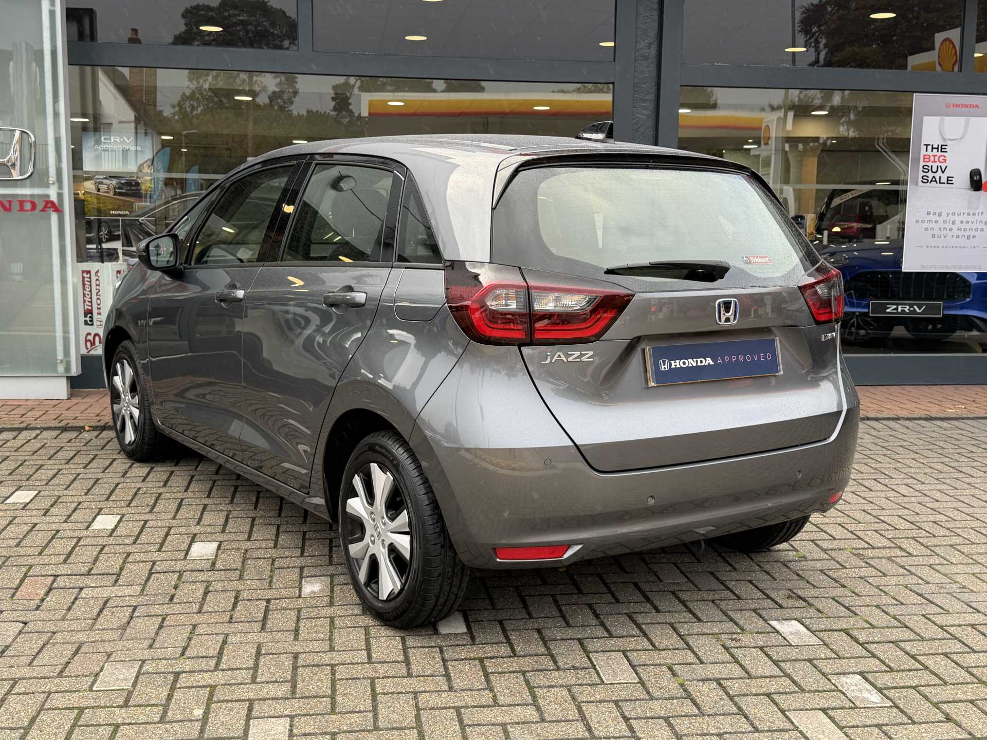 Honda Jazz 1.5 i-MMD Hybrid SR 5dr eCVT - Image 3