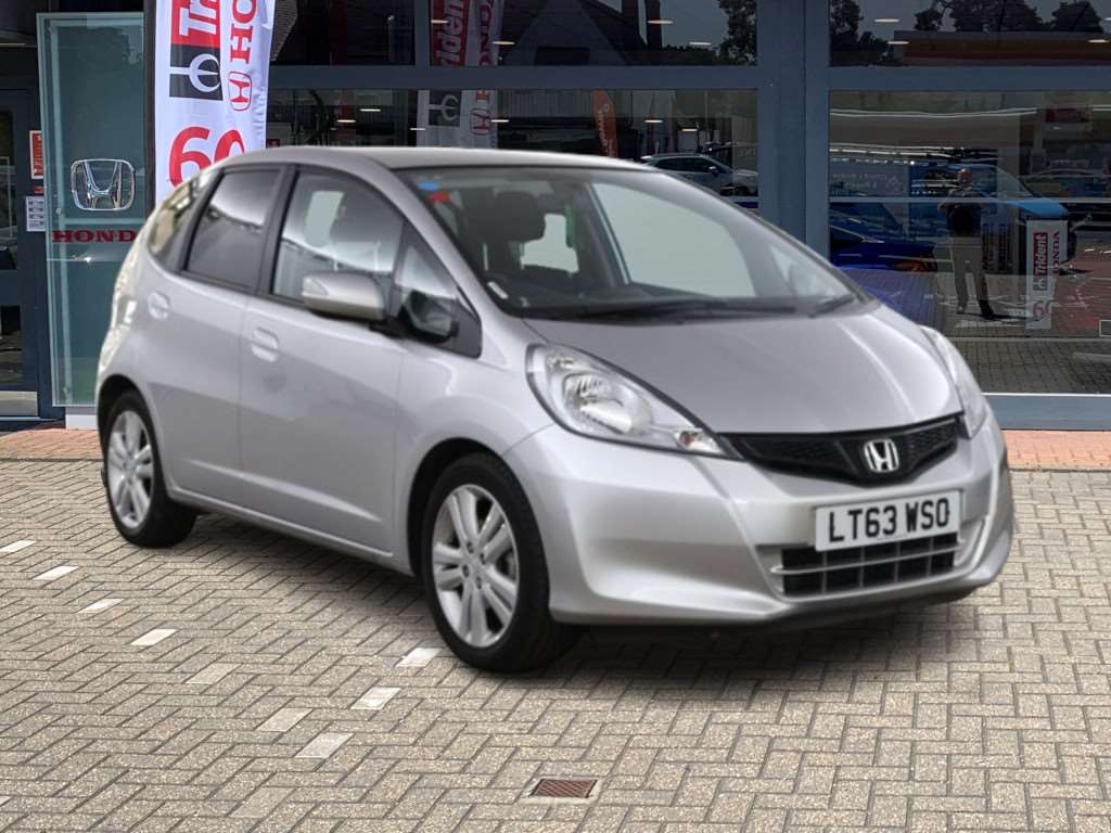 Honda Jazz 1.4 i-VTEC ES Plus 5dr CVT - Image 1
