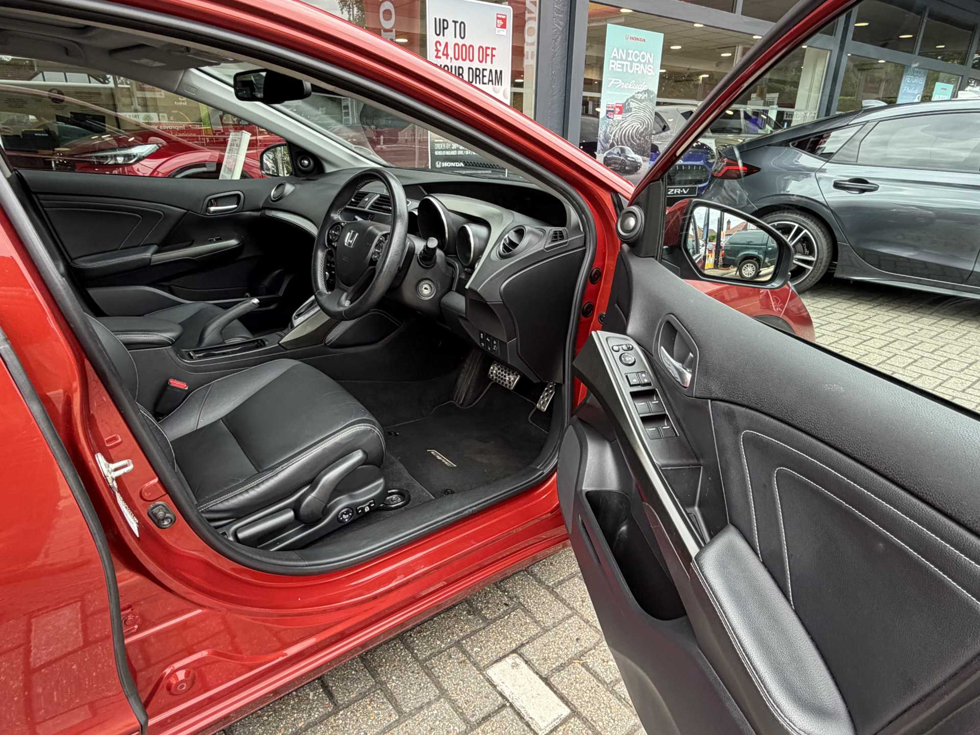 Honda Civic 1.8 i-VTEC SR 5dr Auto - Image 15