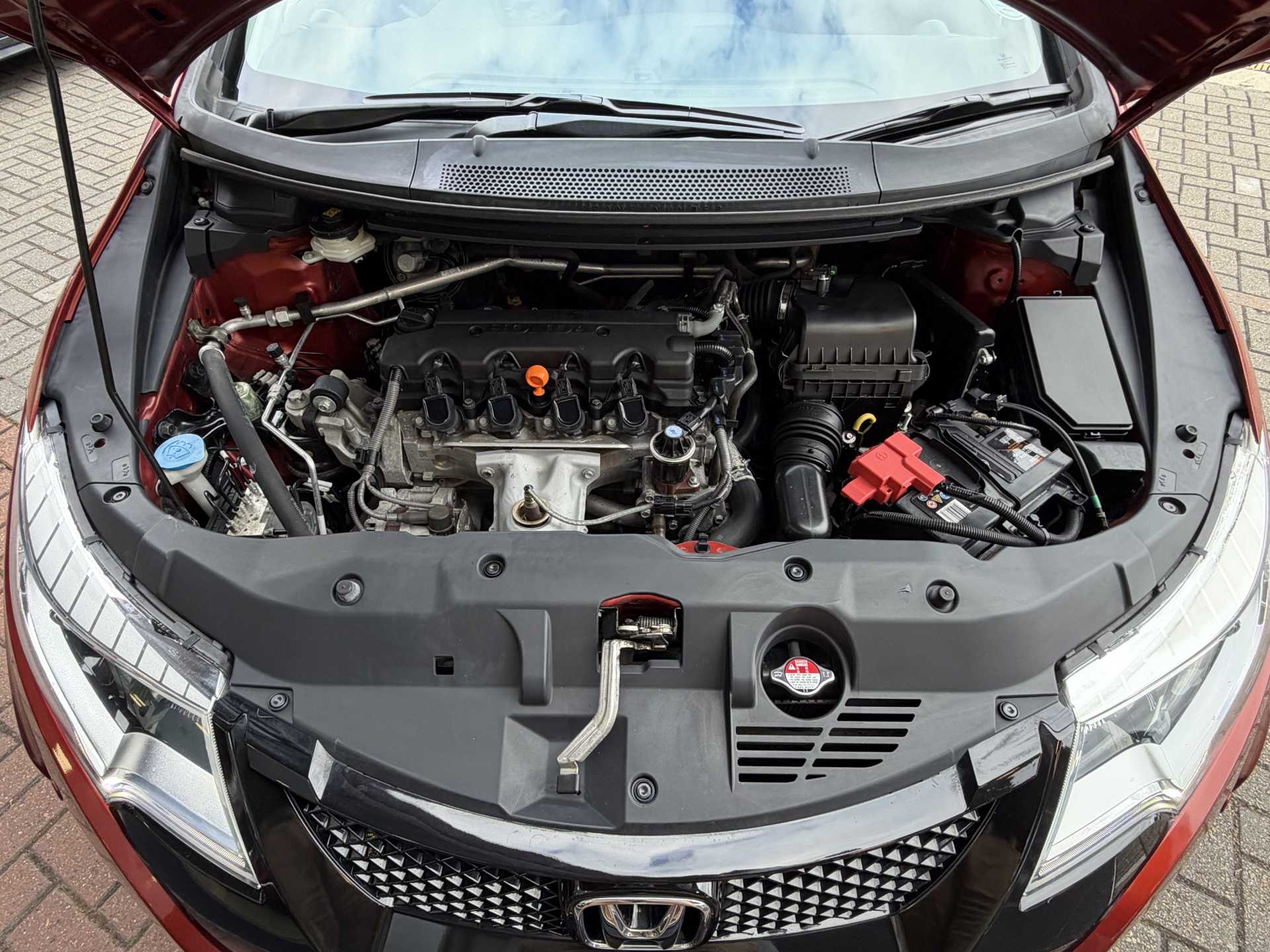 Honda Civic 1.8 i-VTEC SR 5dr Auto - Image 20