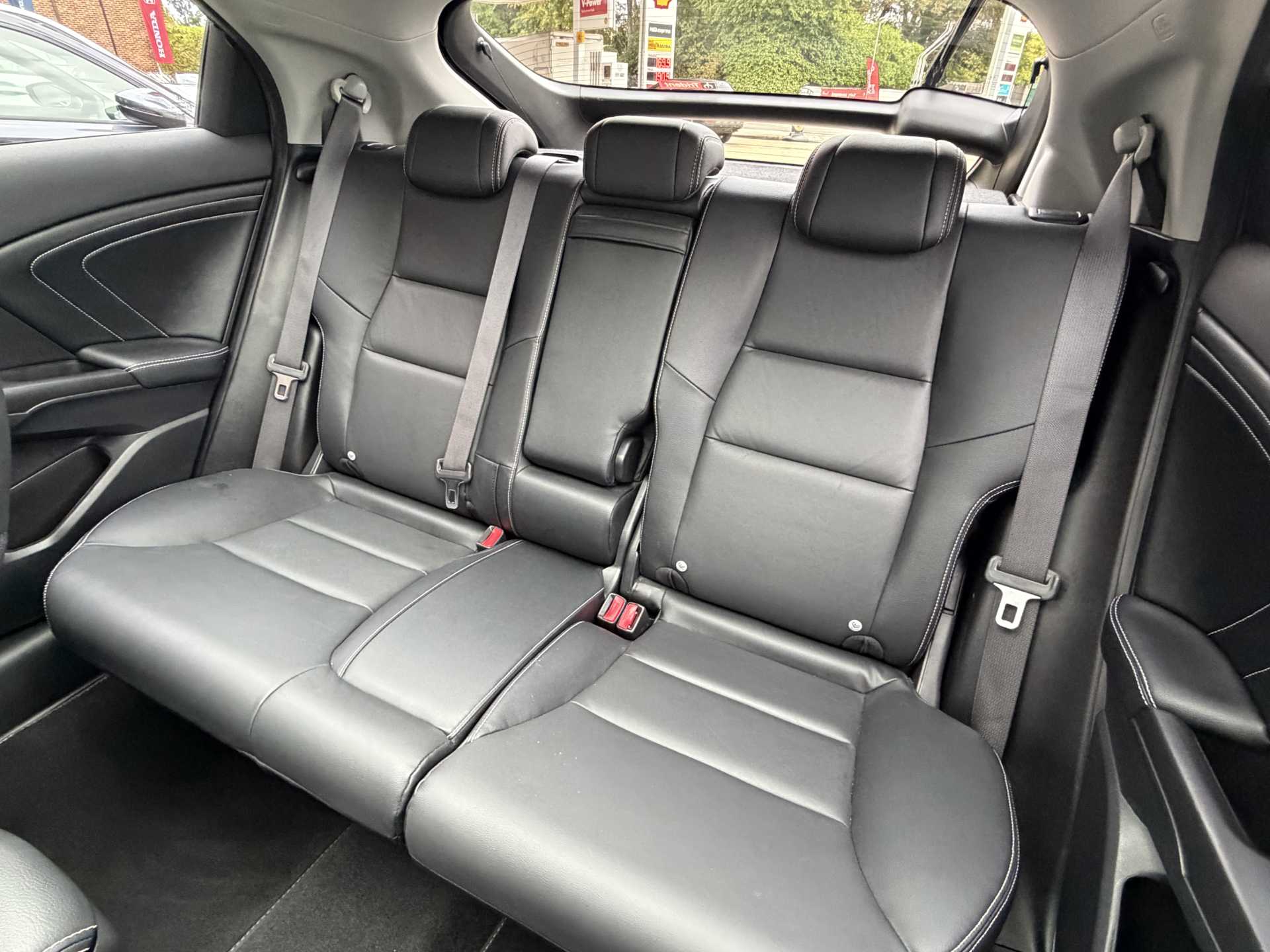 Honda Civic 1.8 i-VTEC SR 5dr Auto - Image 8