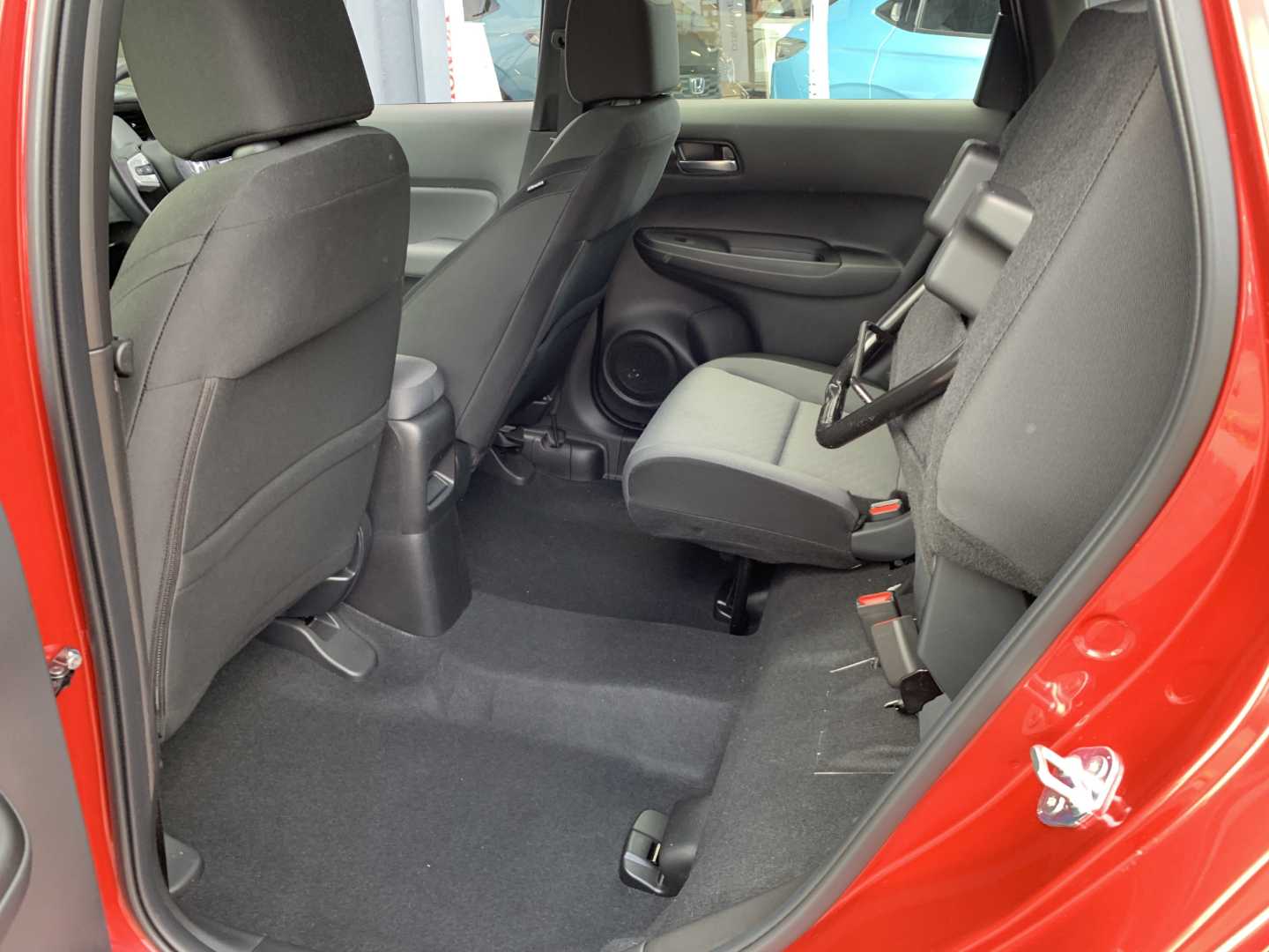 Honda JAZZ 1.5 i-MMD Hybrid Elegance 5dr eCVT - Image 18