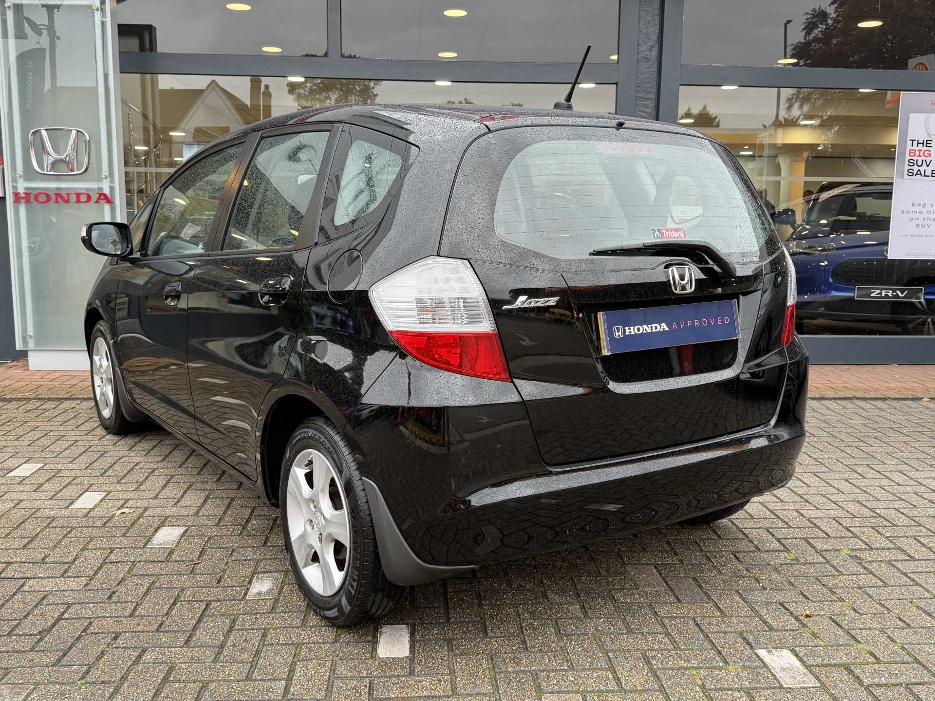 Honda Jazz 1.4 i-VTEC ES 5dr - Image 3
