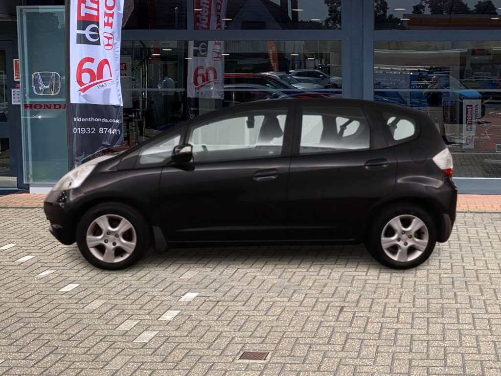 Honda Jazz 1.4 i-VTEC ES 5dr - Image 8